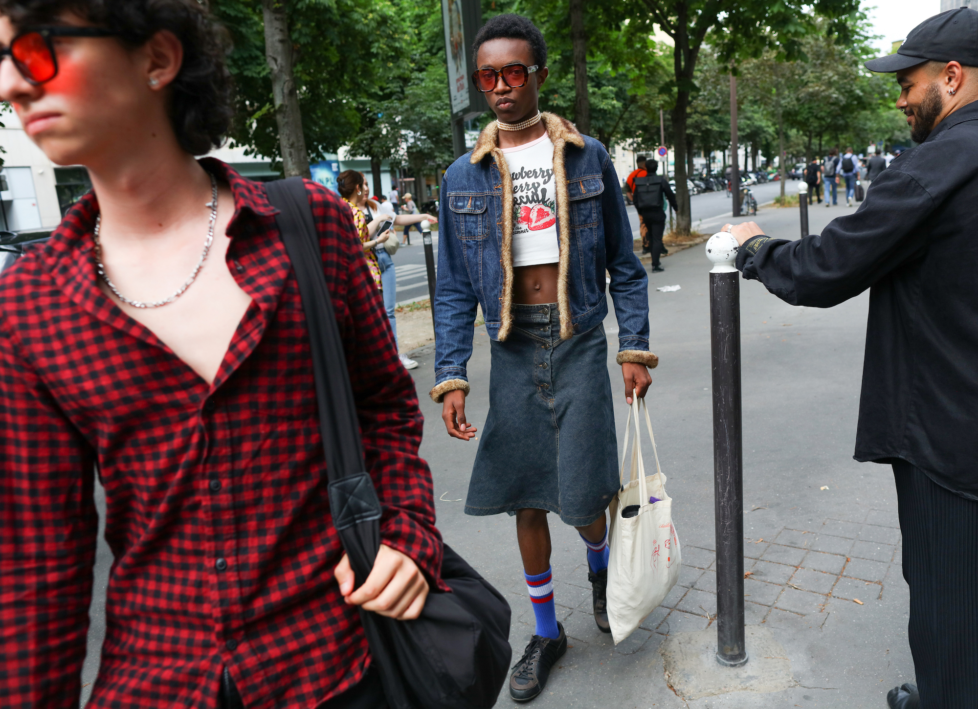 Streetstyle tijdens Paris Men's Fashion Week lente/zomer 2024