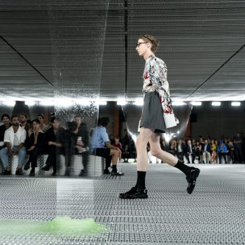 wat-je-hebt-gemist-van-de-prada-lente-zomer-2024-mannenmodeshow-258392