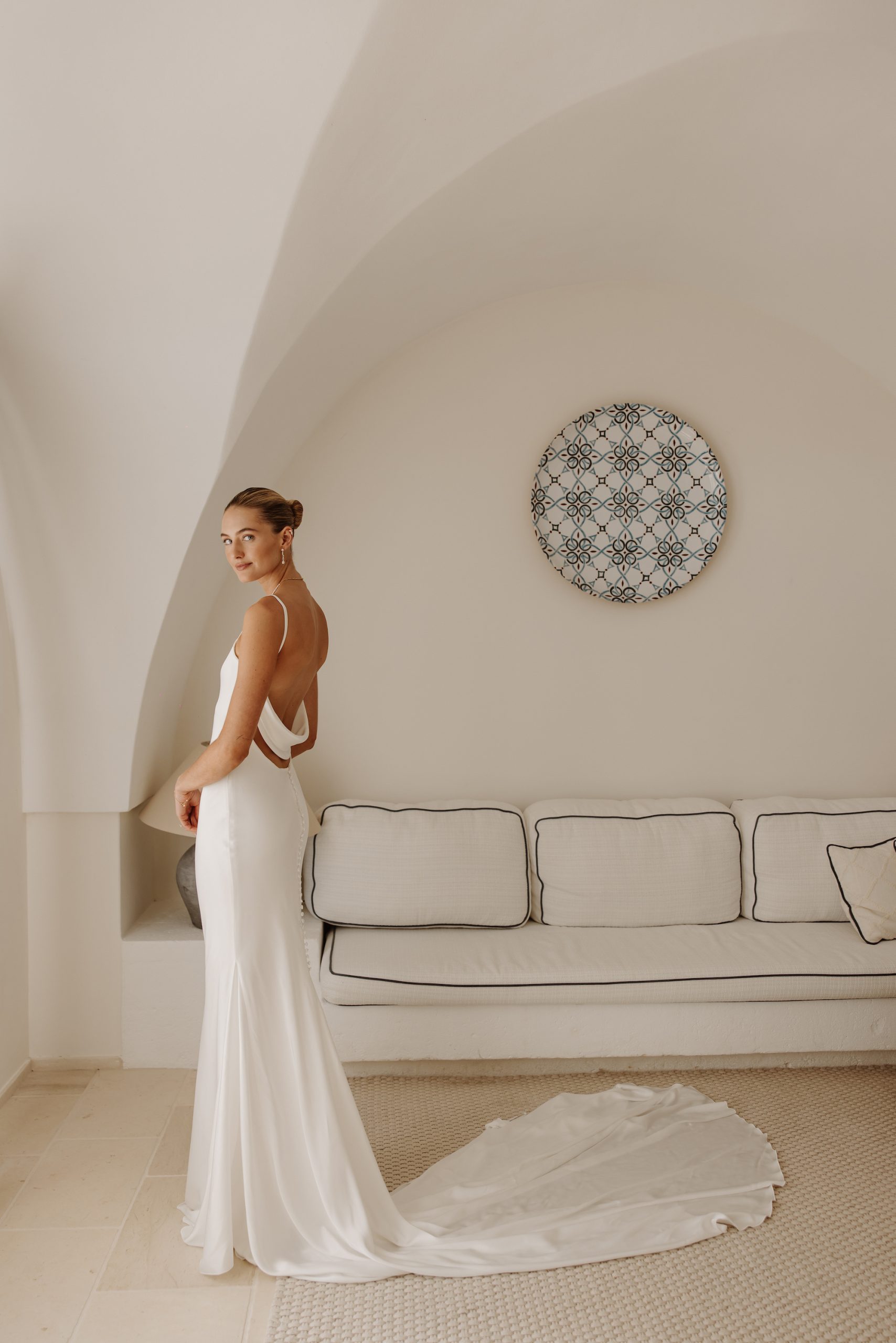 Sanne in haar Pronovias-jurk