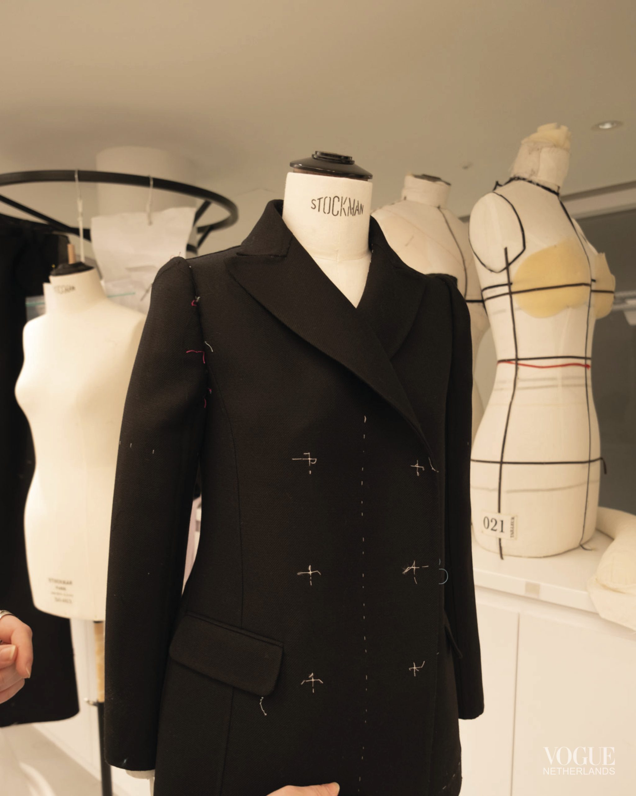 Het couture-atelier van Dior in Parijs
