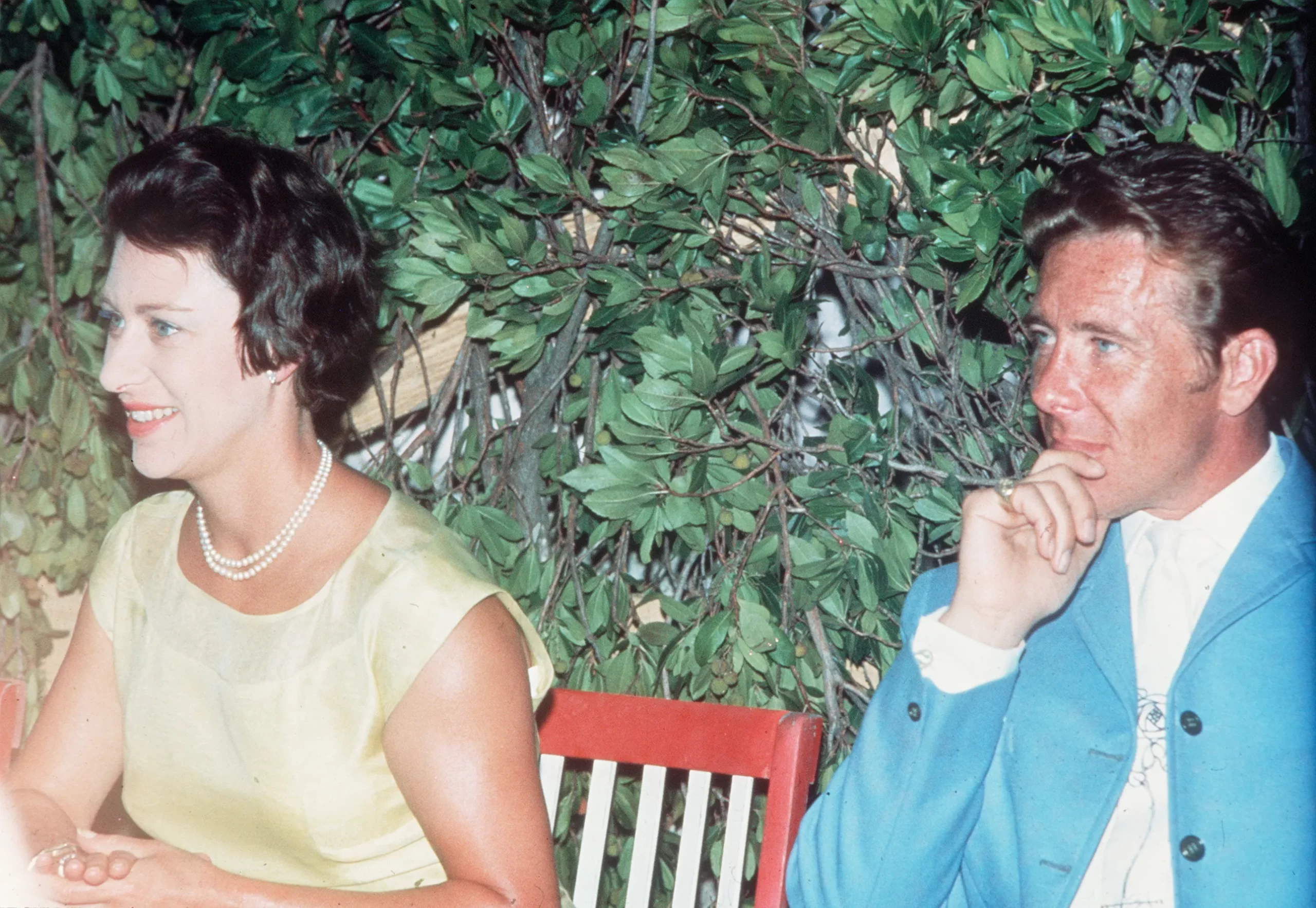 Prinses Margaret en Antony Armstrong-Jones op huwelijksreis in West-Indië in 1960.