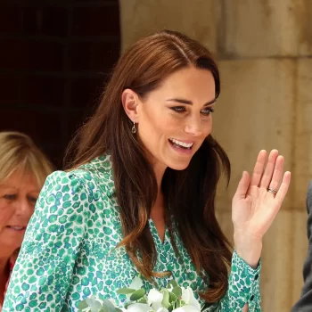 kate-middleton-prinses-van-wales-draagt-luipaardprint-op-koninklijke-wijze-258245