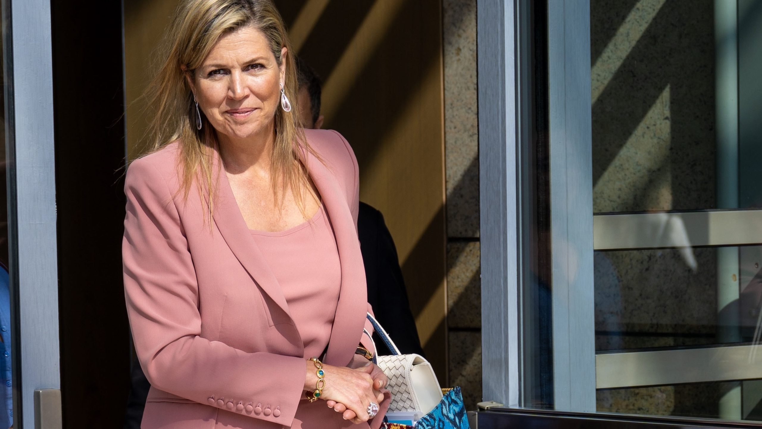 Queen Máxima wears Dior’s most iconic bag of the season