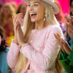 Margot Robbie draagt vintage Chanel in Barbie