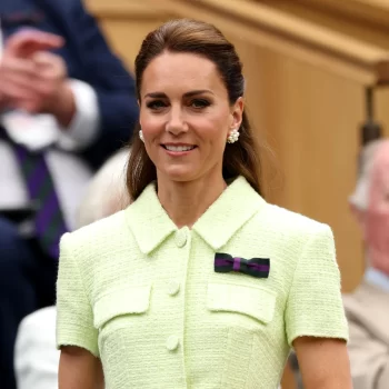 kate-middleton-ruilt-wimbledon-wit-in-voor-een-tennisbalgroene-look-261920