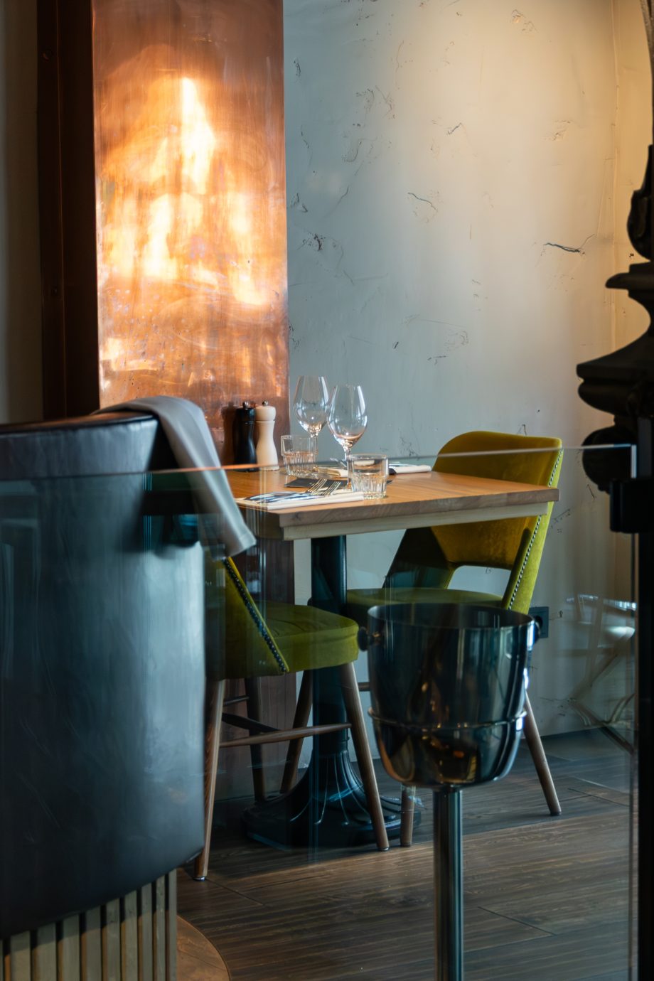 leiden-zit-vol-culinaire-hotspots-bij-deze-restaurants-wil-je-aan-tafel-355816