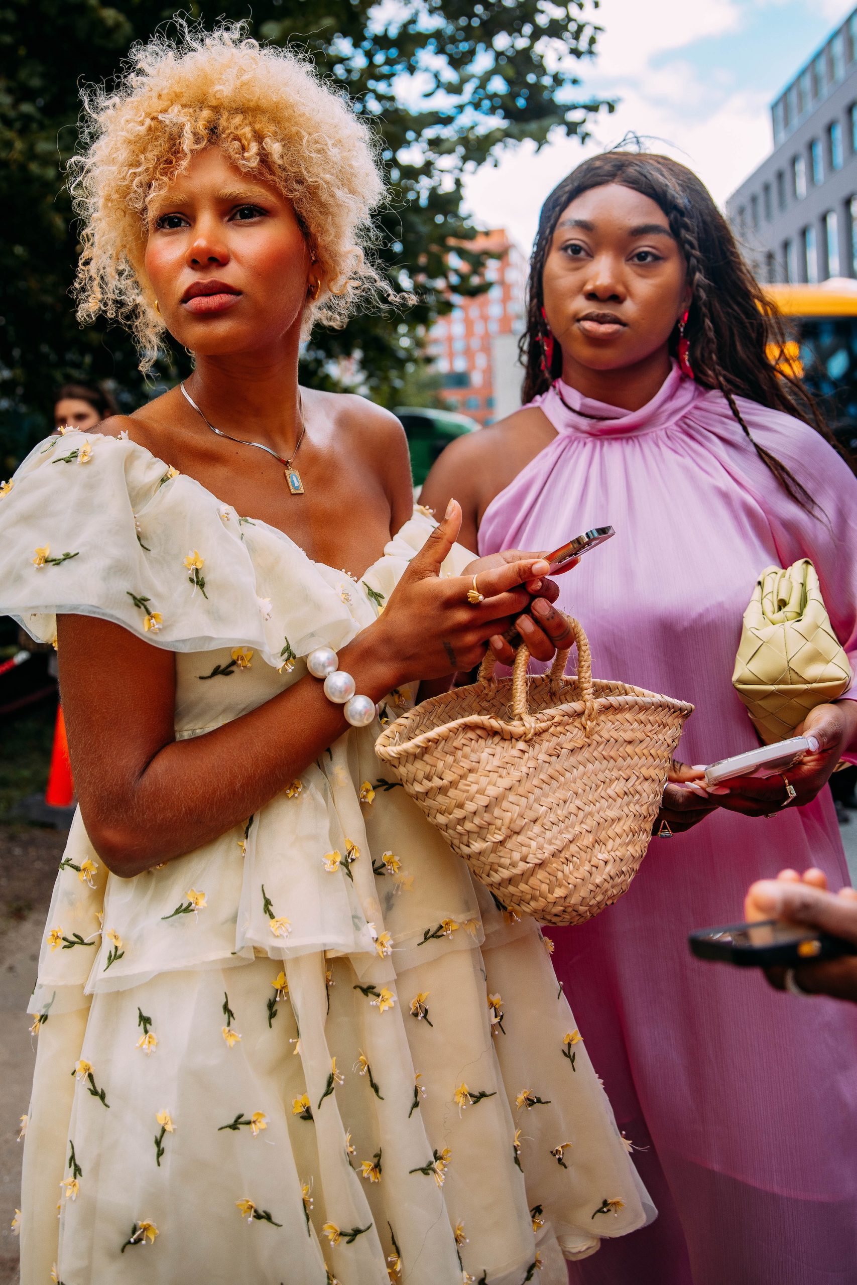 Streetstyle tijdens Copenhagen Fashion Week lente/zomer 2024