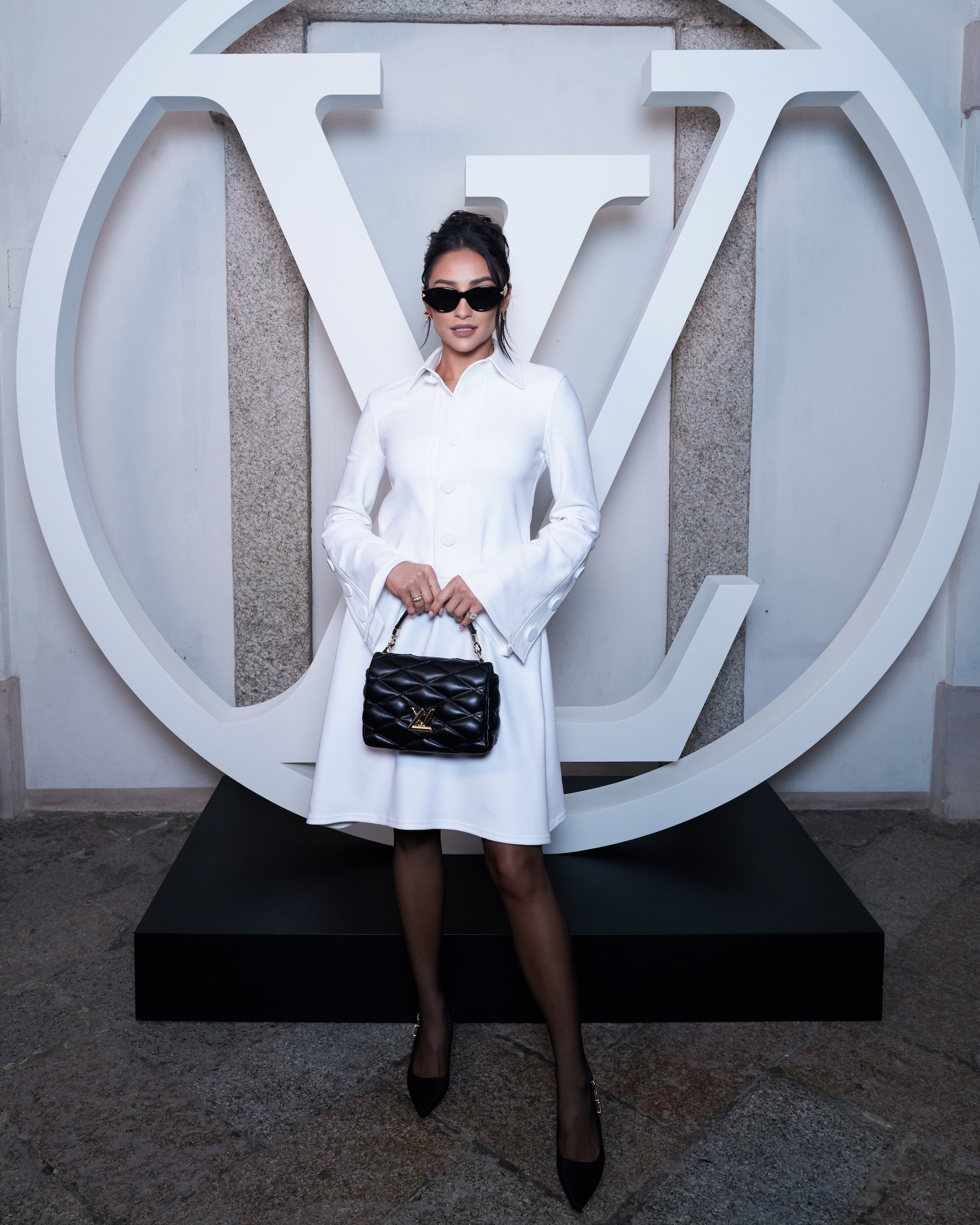 shay Mitchell Louis vuitton