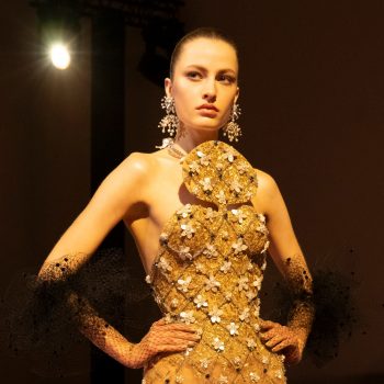 de-memorabelste-catwalkmomenten-van-nederlands-topmodel-felice-noordhoff-387106