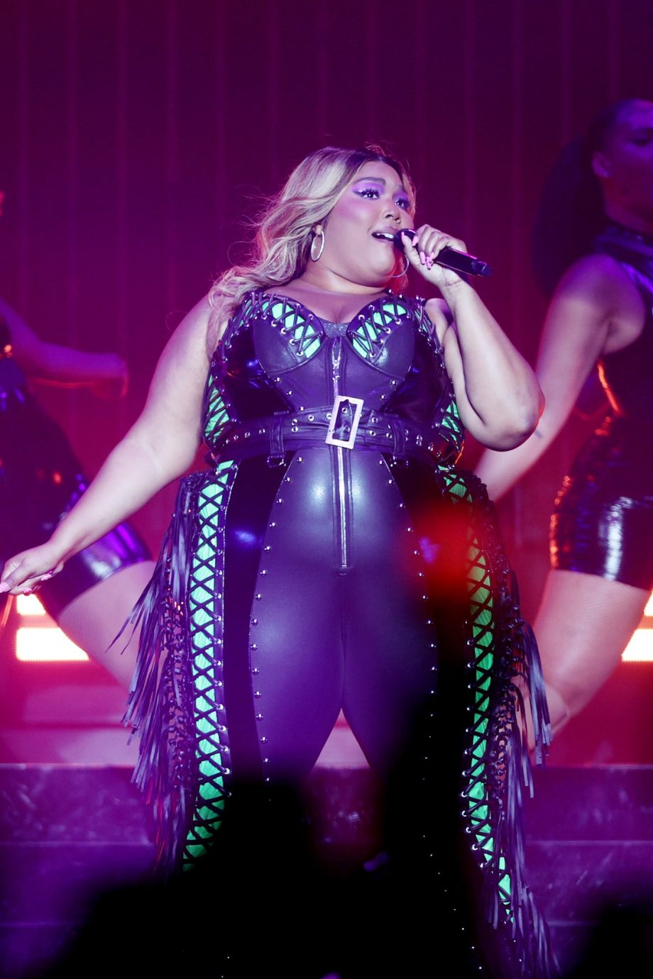 lizzo-geeft-een-verklaring-na-beschuldigingen-van-haar-voormalige-tourdansers-263988