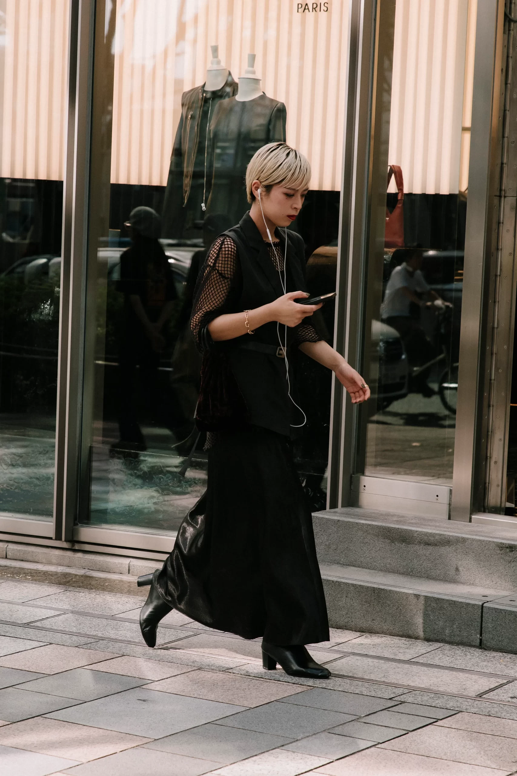 Streetstyle tijdens Tokyo Fashion Week lente/zomer 2024