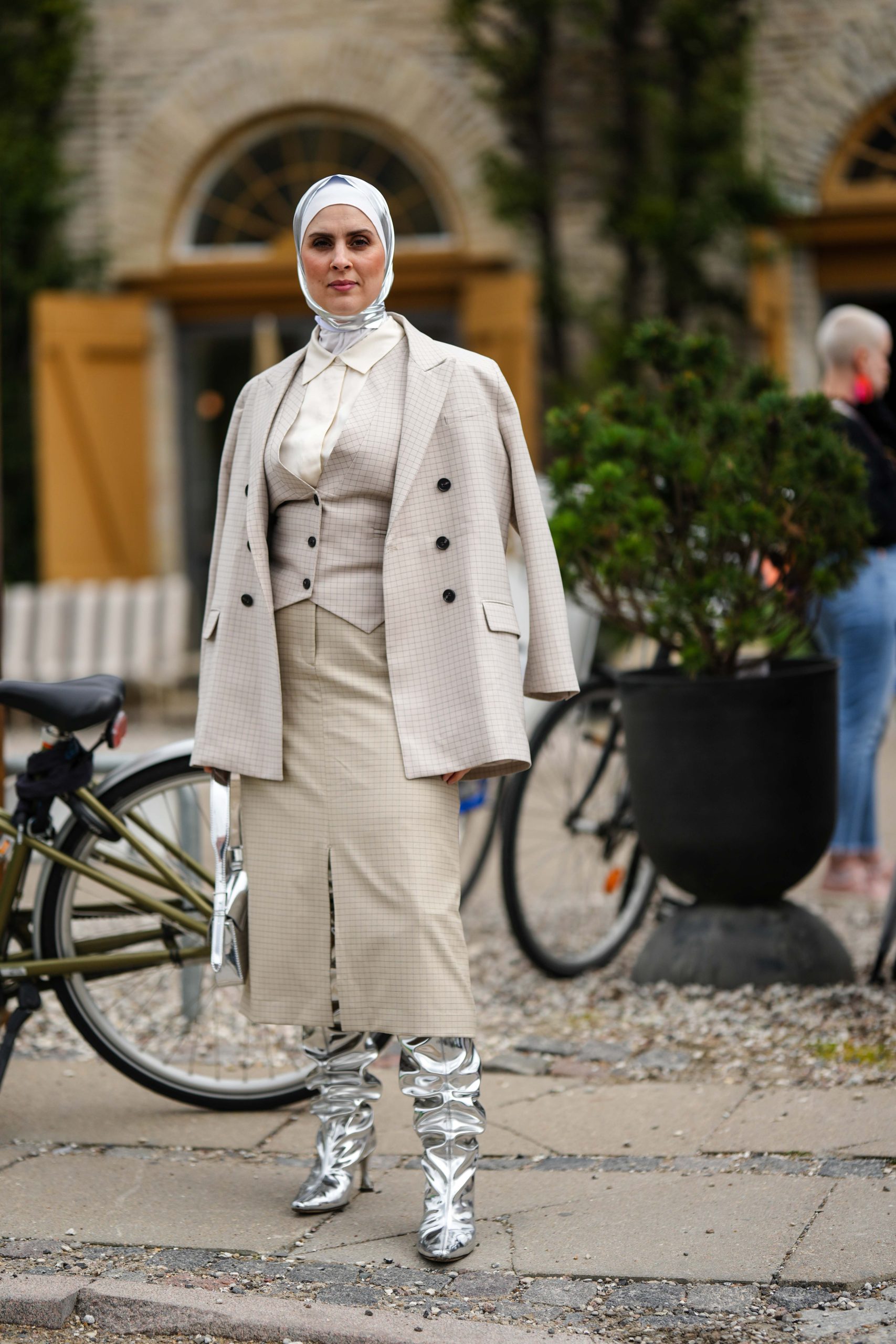Zilveren schoenen gespot op CPHFW