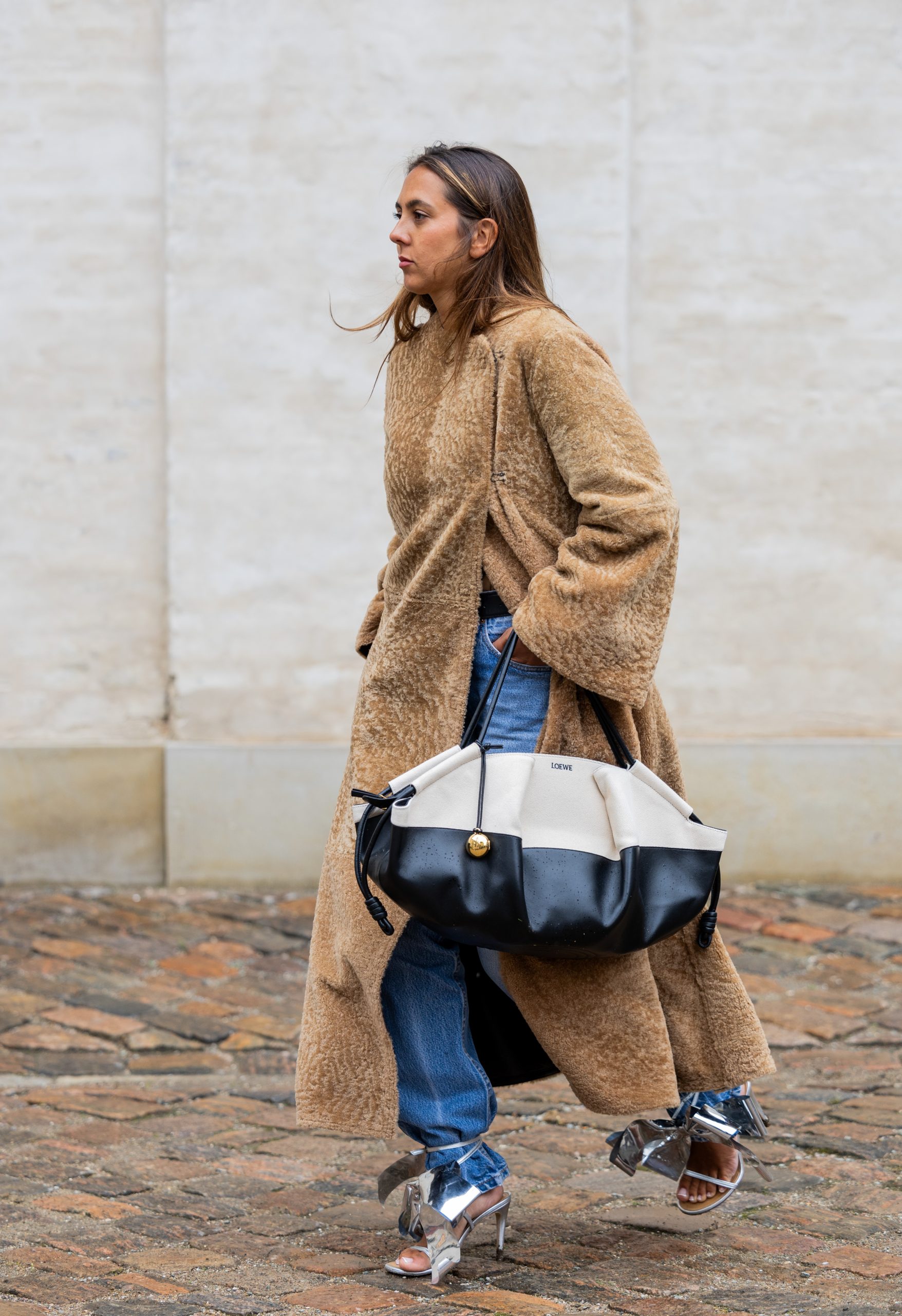 Zilveren schoenen gespot tijdens Copenhagen Fashion Week