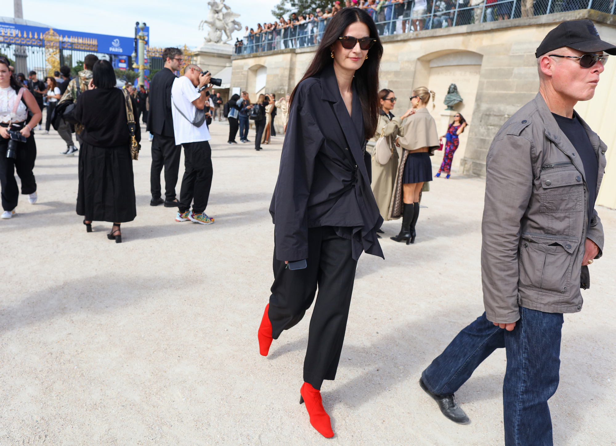 Streetstyle tijdens Paris Fashion Week lente/zomer 2024