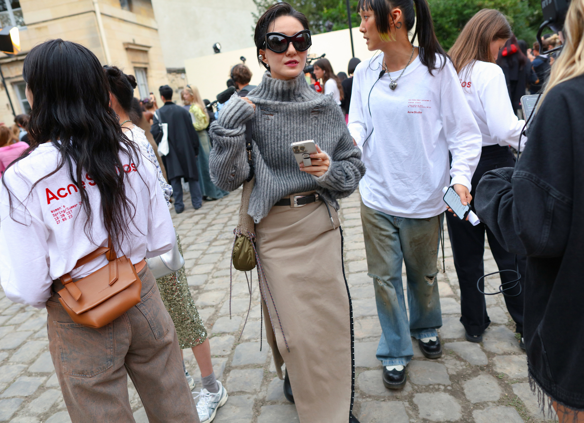 Streetstyle tijdens Paris Fashion Week lente/zomer 2024