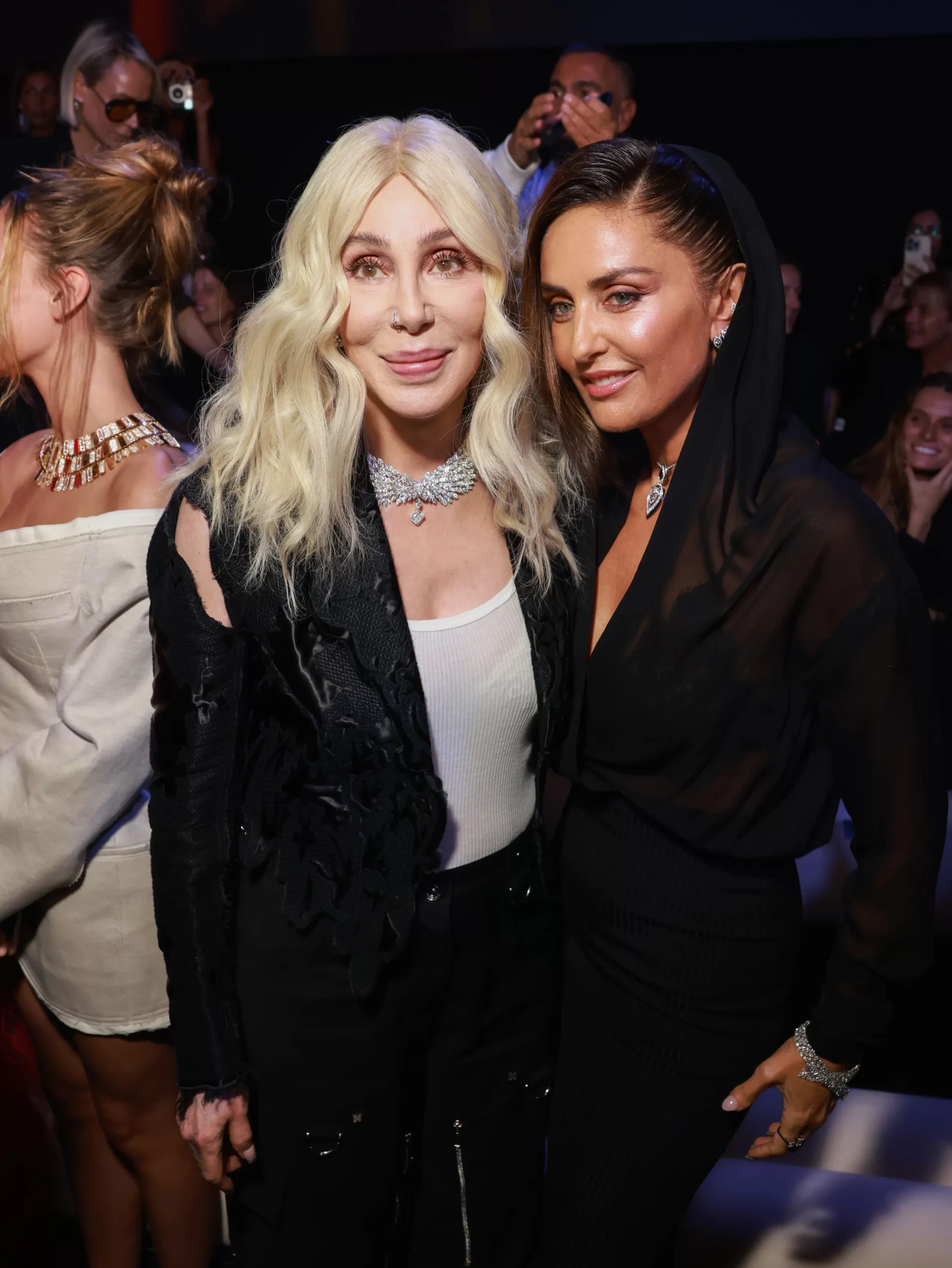 Beroemdheden bij Paris Fashion Week lente/zomer 2024