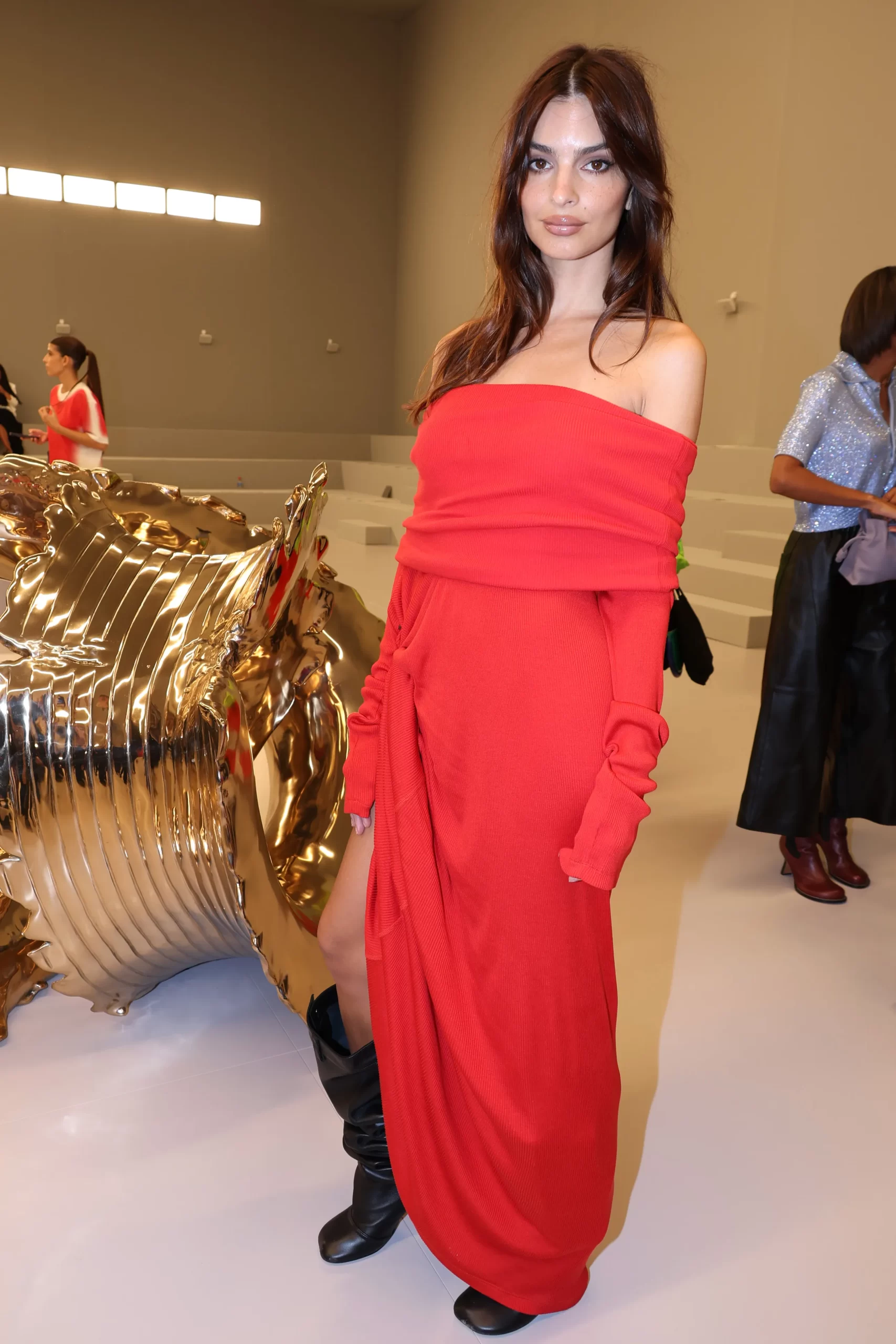 Beroemdheden bij Paris Fashion Week lente/zomer 2024