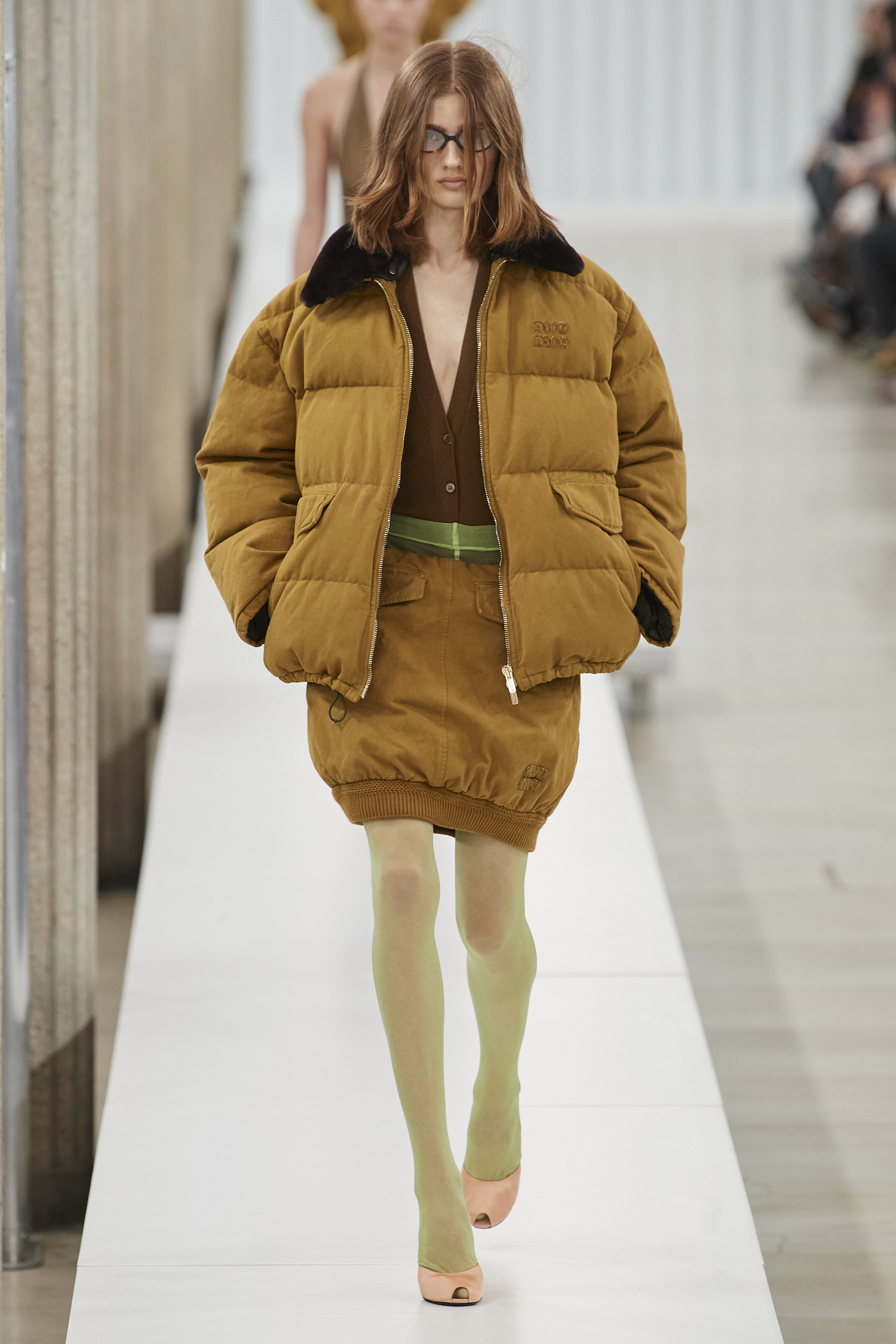 De herfsttrend voor het sterrenbeeld Waterman komt van Miu Miu