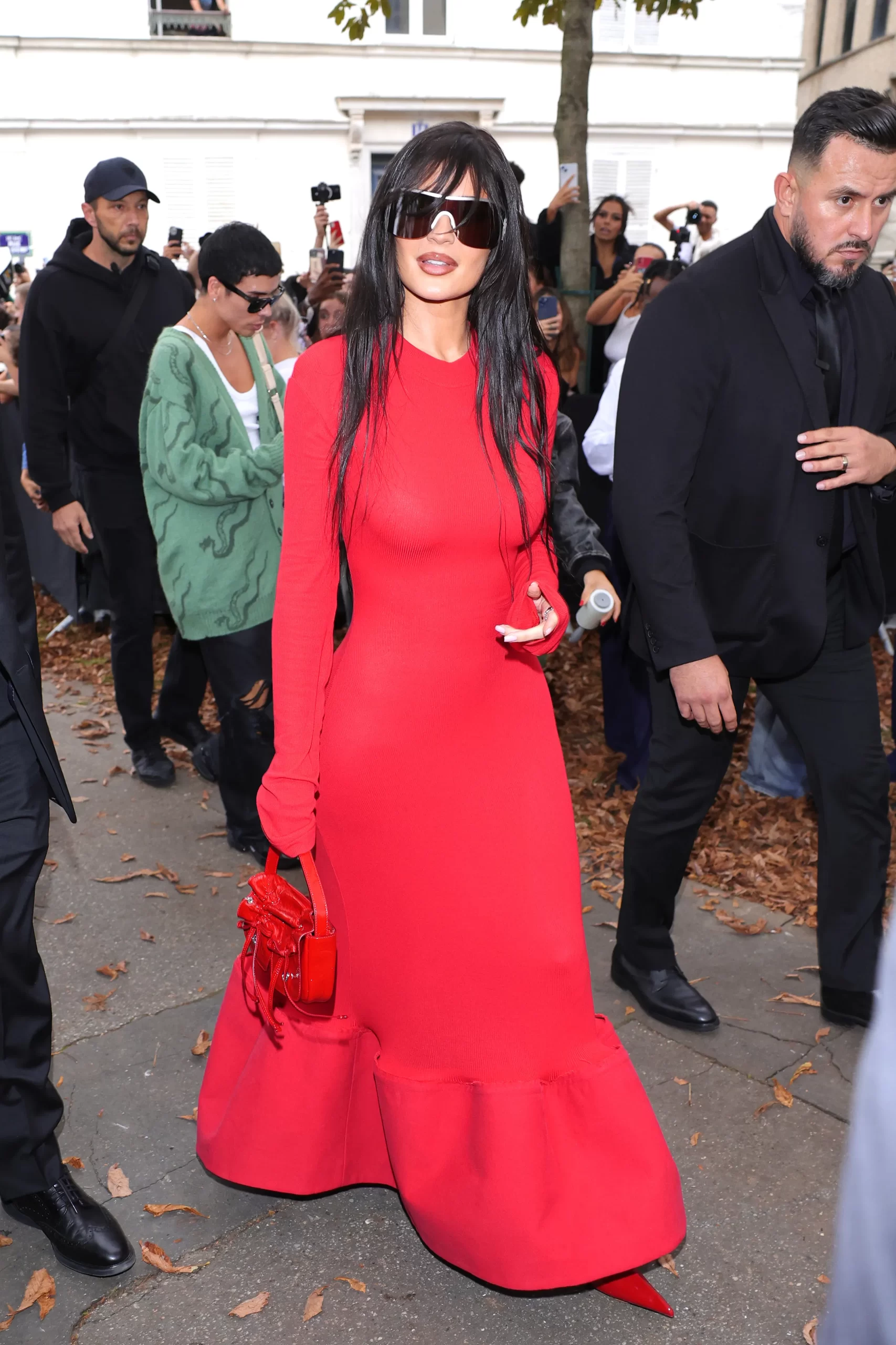 Kylie Jenner is een van de beroemdheden bij Paris Fashion Week lente/zomer 2023