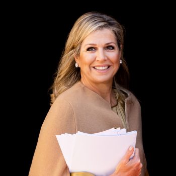 zien-de-eerste-beelden-van-de-videoland-serie-over-koningin-maxima-269776