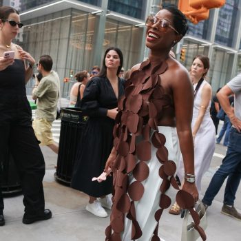 new-york-fashion-week-lente-zomer-2024-de-beste-streetstylelooks-op-een-rij-267605