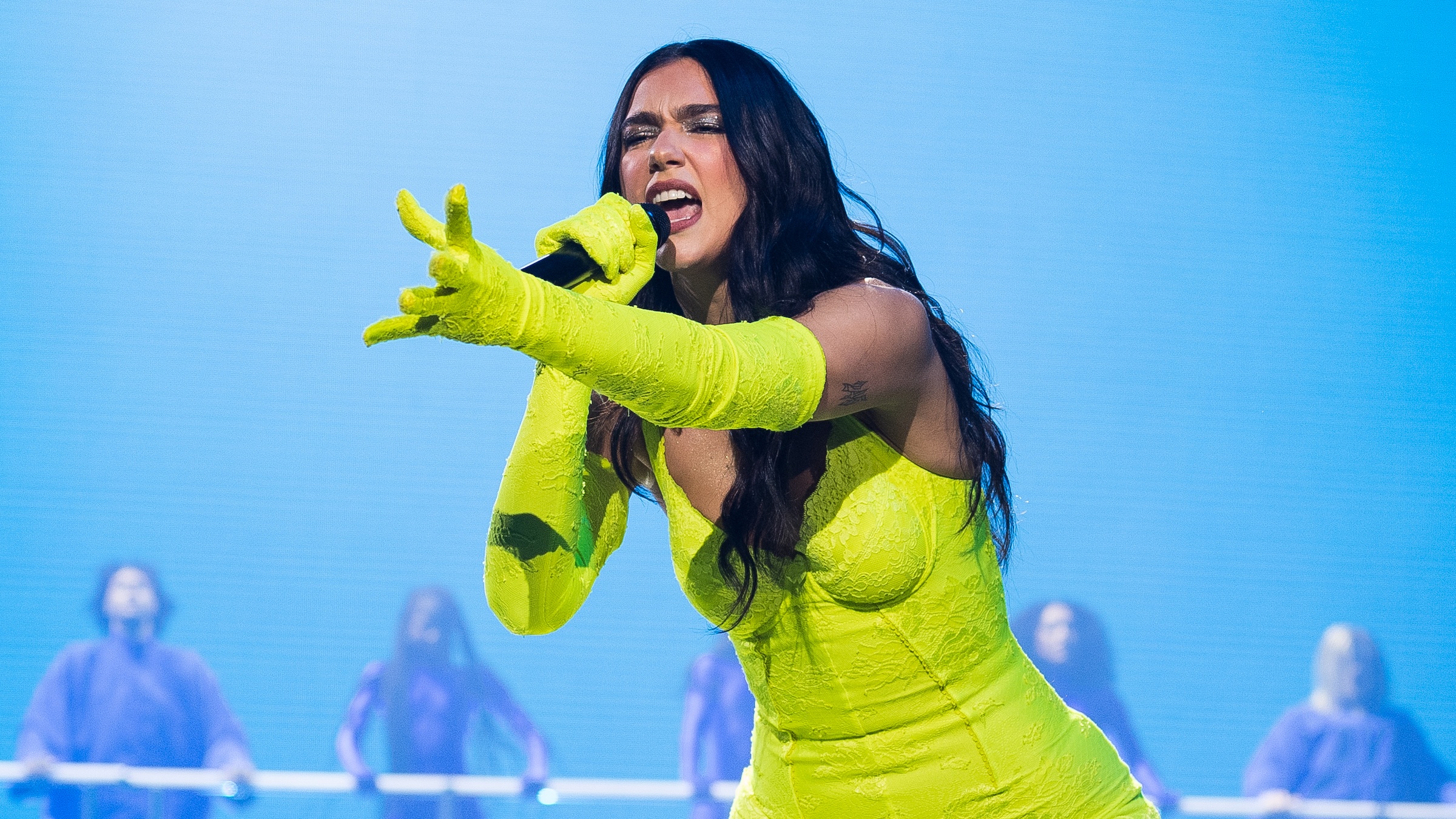 Komt Dua Lipa met een nieuw