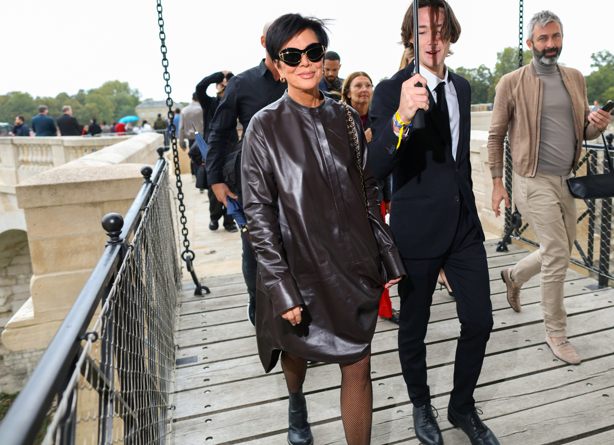 Streetstyle tijdens Paris Fashion Week lente/zomer 2024