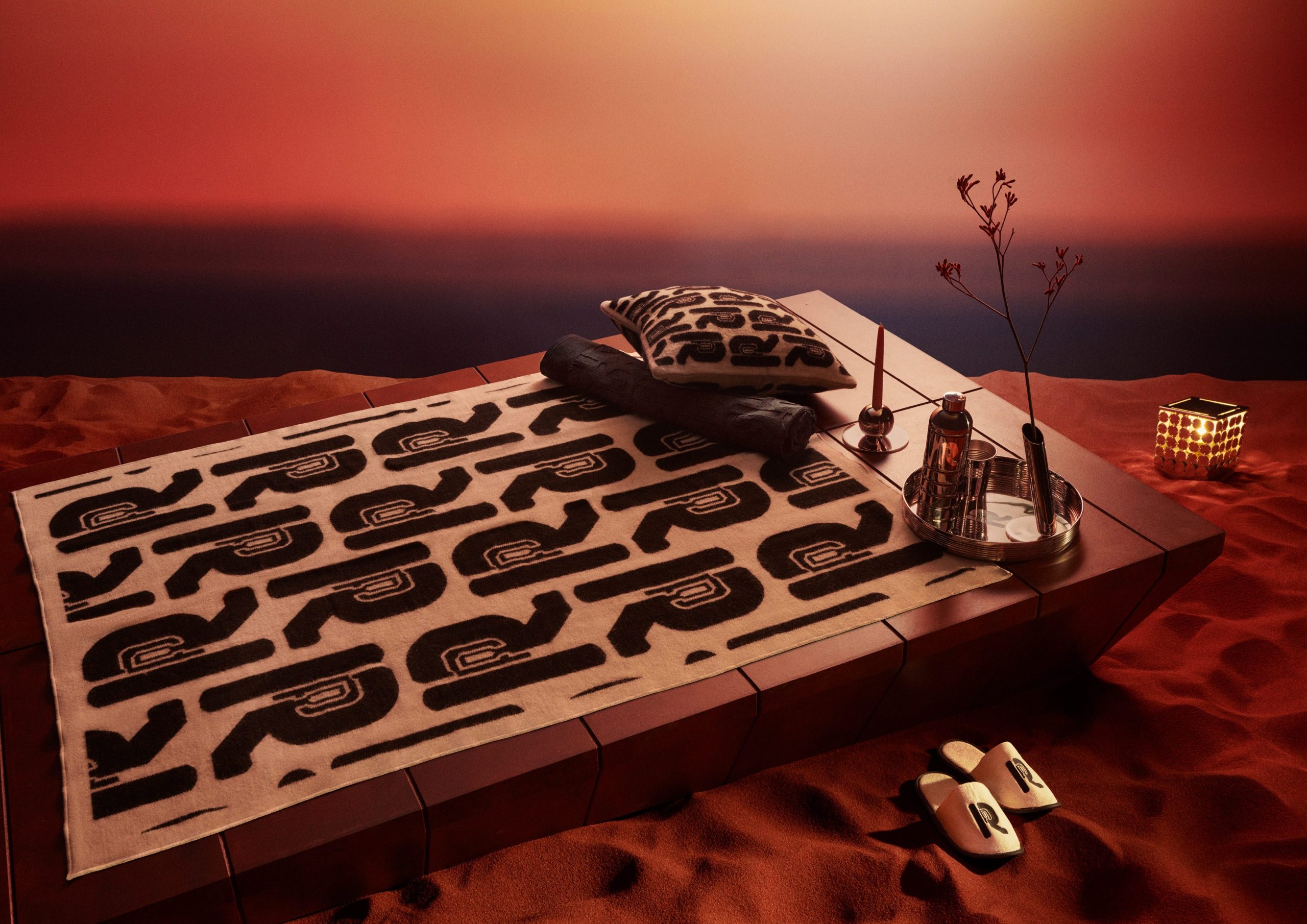 Rabanne H&M Home pool party handdoek