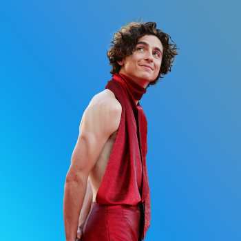 in-de-spotlight-timothee-chalamet-weet-met-zijn-stijl-gendergrenzen-te-doorbreken-270629