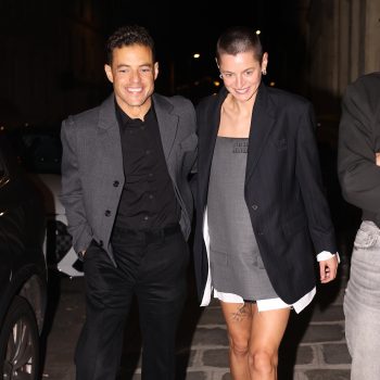 emma-corrin-en-rami-malek-maken-hun-relatie-fashion-week-official-270484