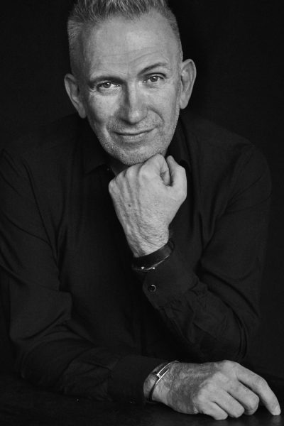 in-gesprek-met-jean-paul-gaultier-ik-ben-nooit-iemand-geweest-die-graag-in-de-schijnwerpers-staat-276391