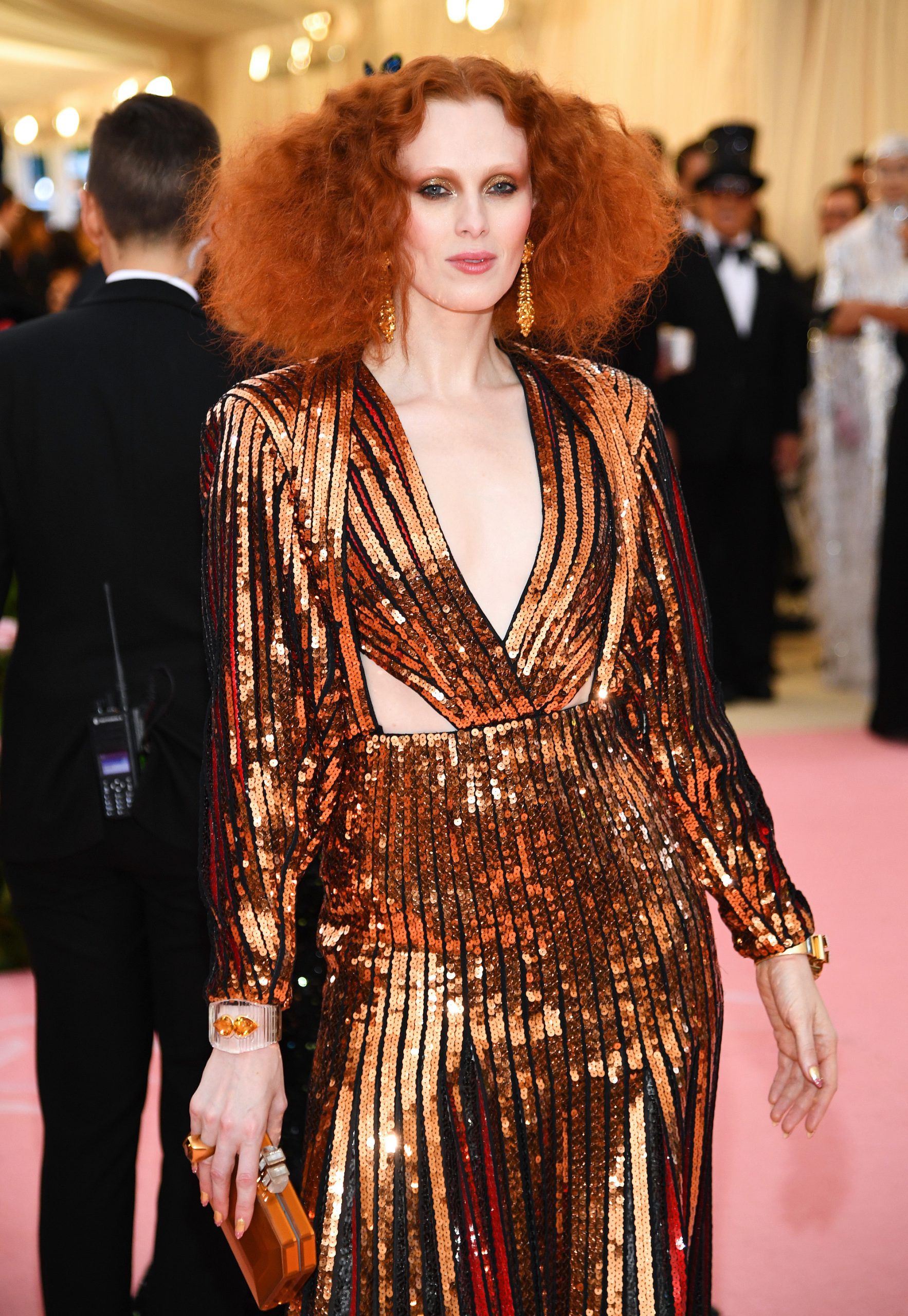 De beste rode kapsels van Karen Elson