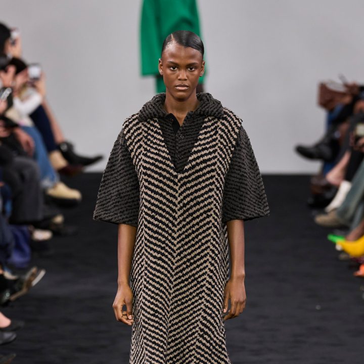 multifunctioneel-stijlvolle-huisslippers-die-je-de-hele-winter-warm-houden-374240