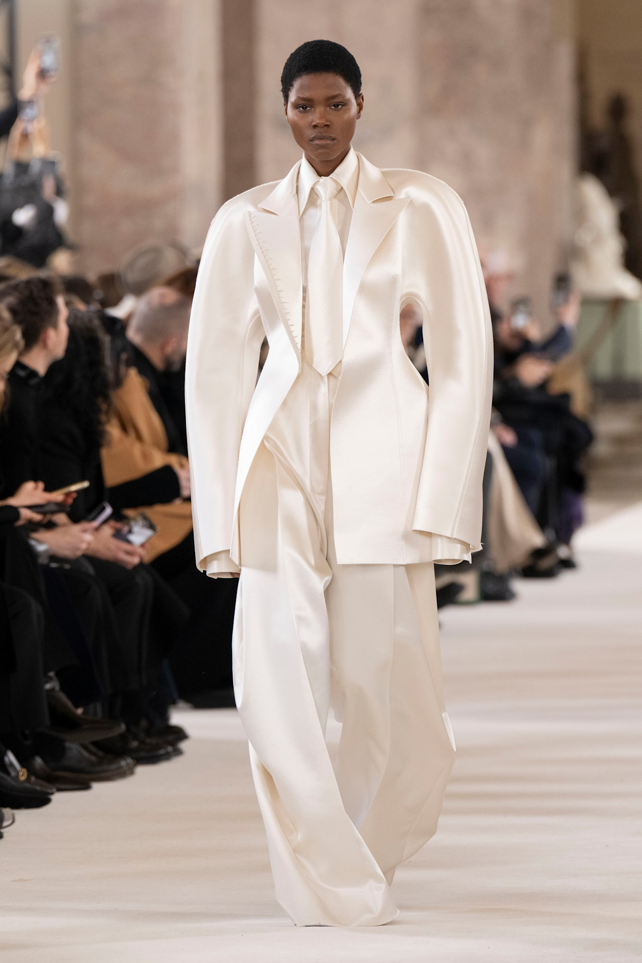Schiaparelli couture lente/zomer 2024