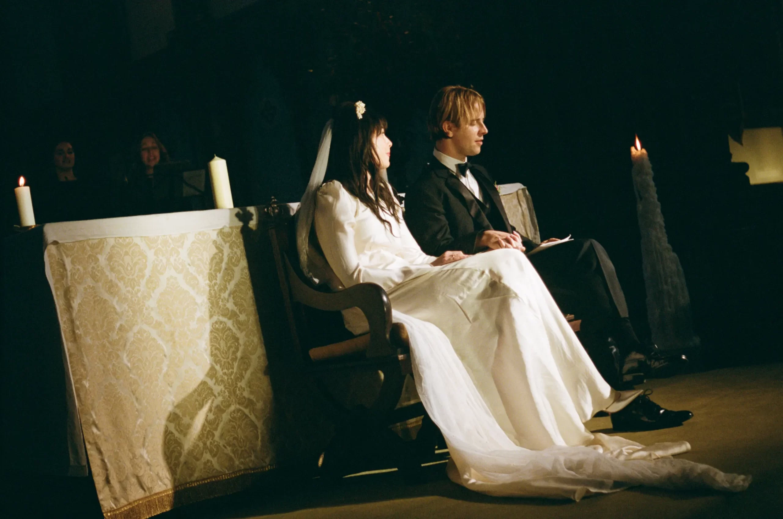 De bruiloft van Tom Odell en Georgie Somerville