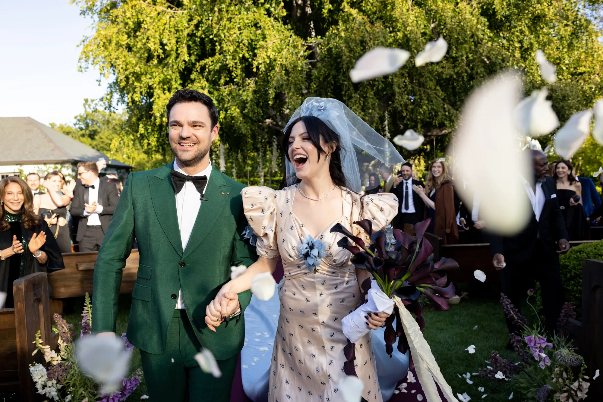 De gothic bruiloft van Meredith en Jamie