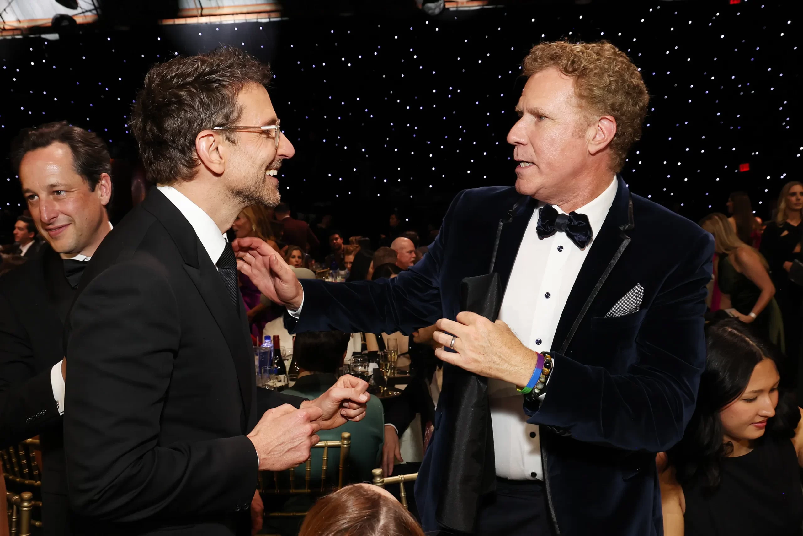Bradley Cooper en Will Ferrell critics choice awards