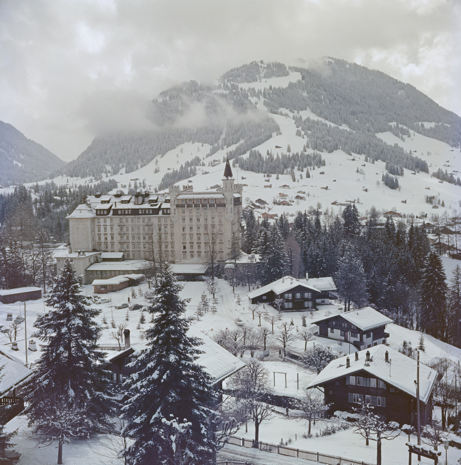Het Palace Hotel in Gstaad in 1961