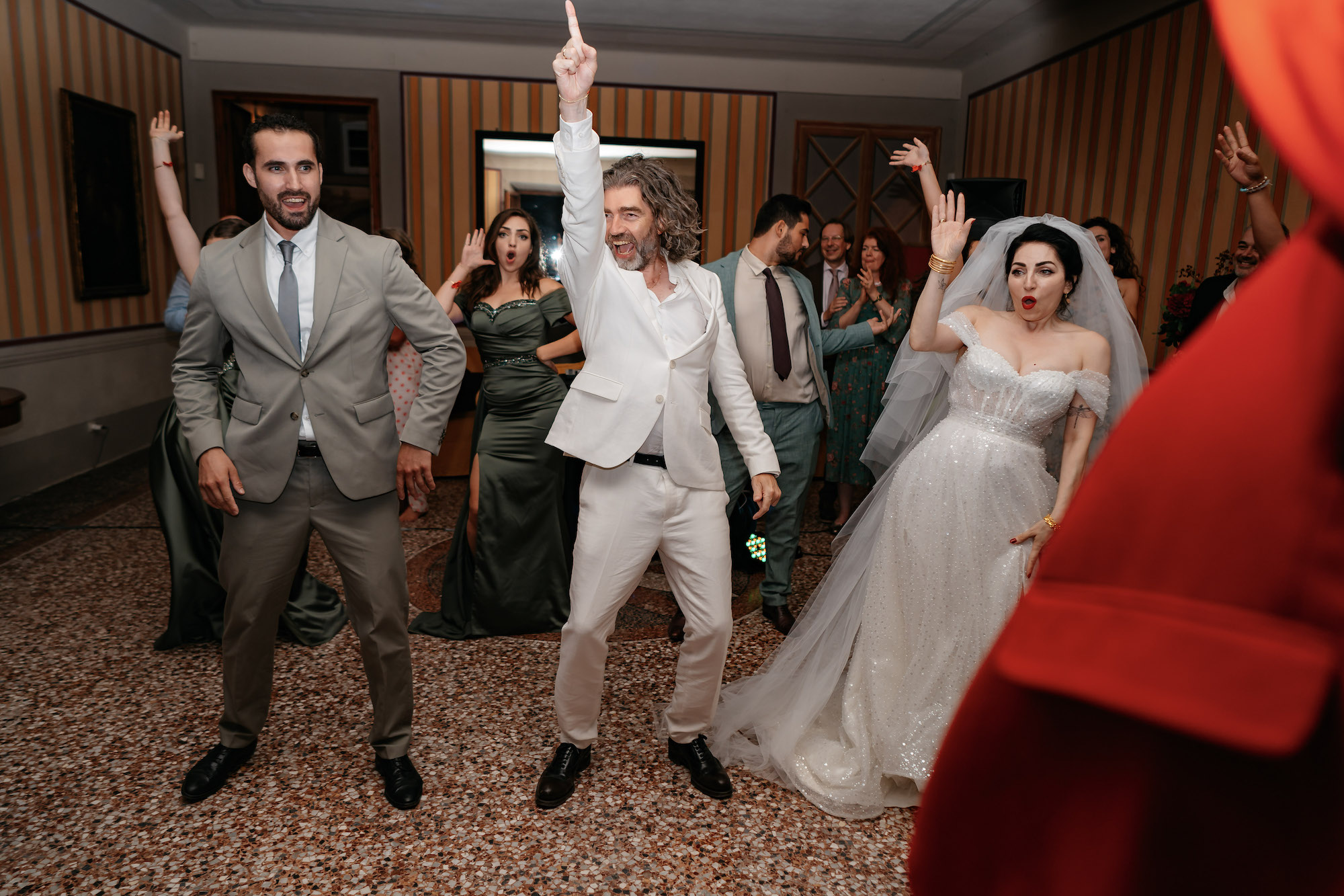 De bruiloft van Nazmiye Oral