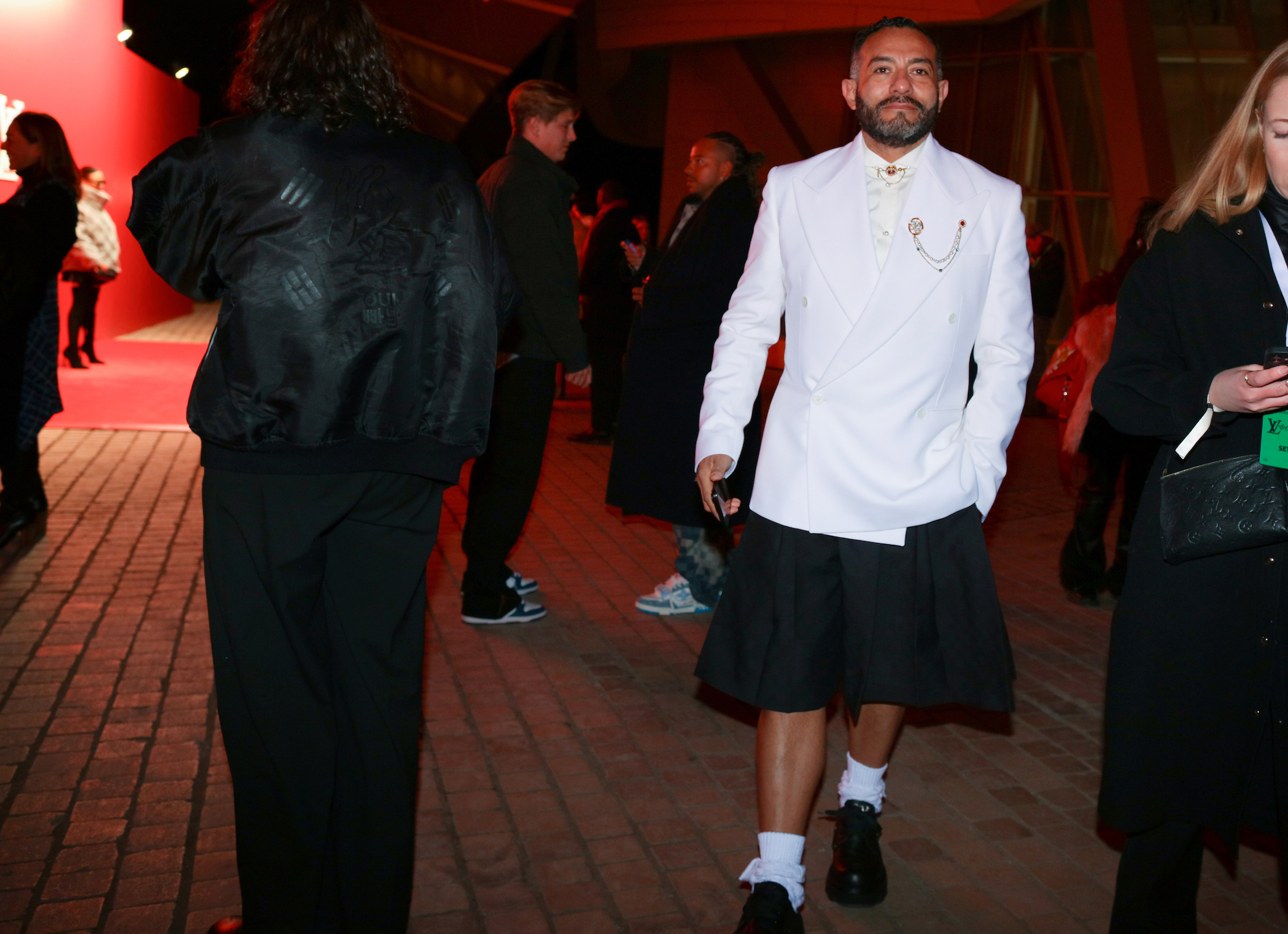 De beste streetstyle tijdens Paris Men's Fashion Week herfst/winter 2024