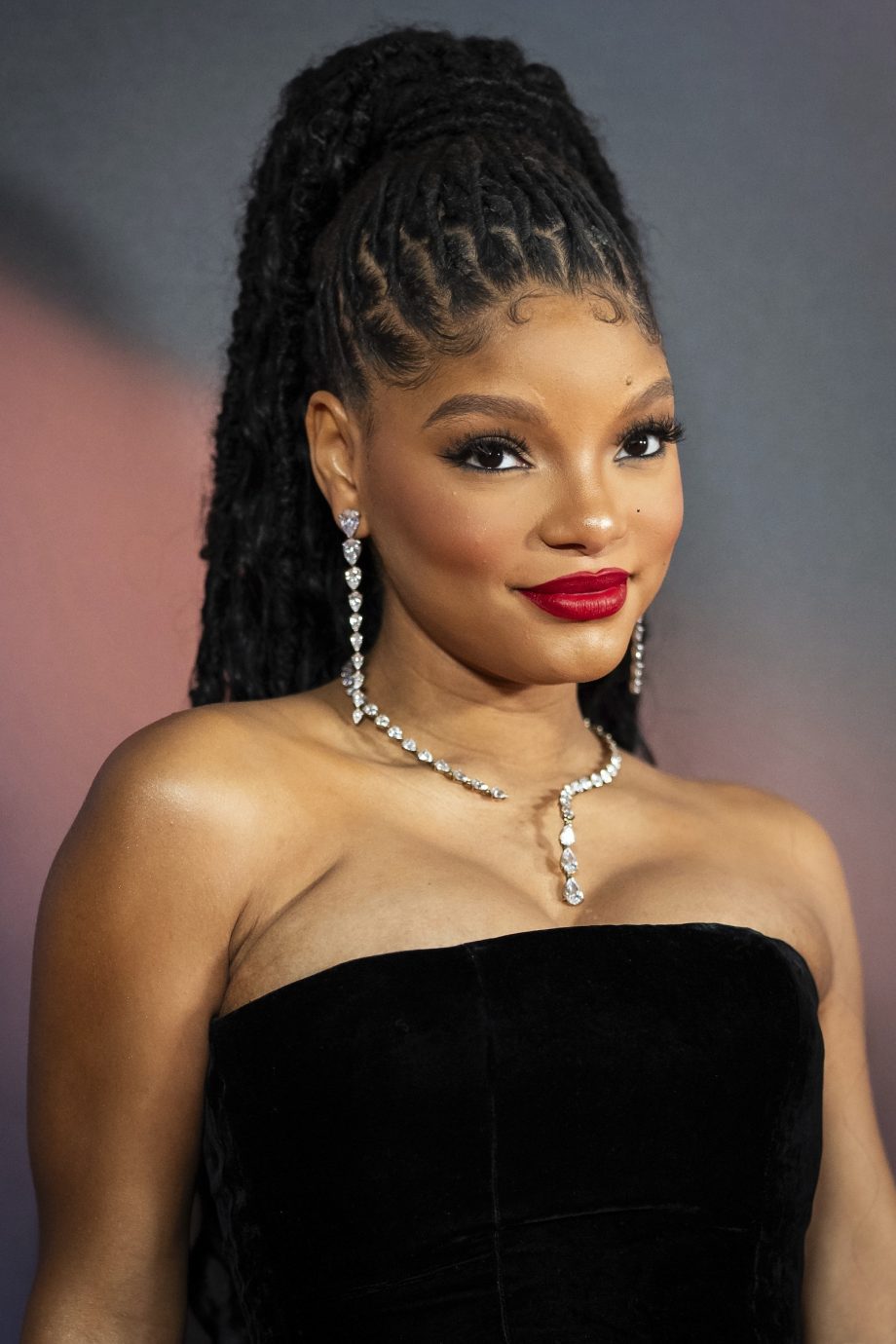 the-little-mermaid-ster-halle-bailey-is-bevallen-van-haar-eerste-kind-281332