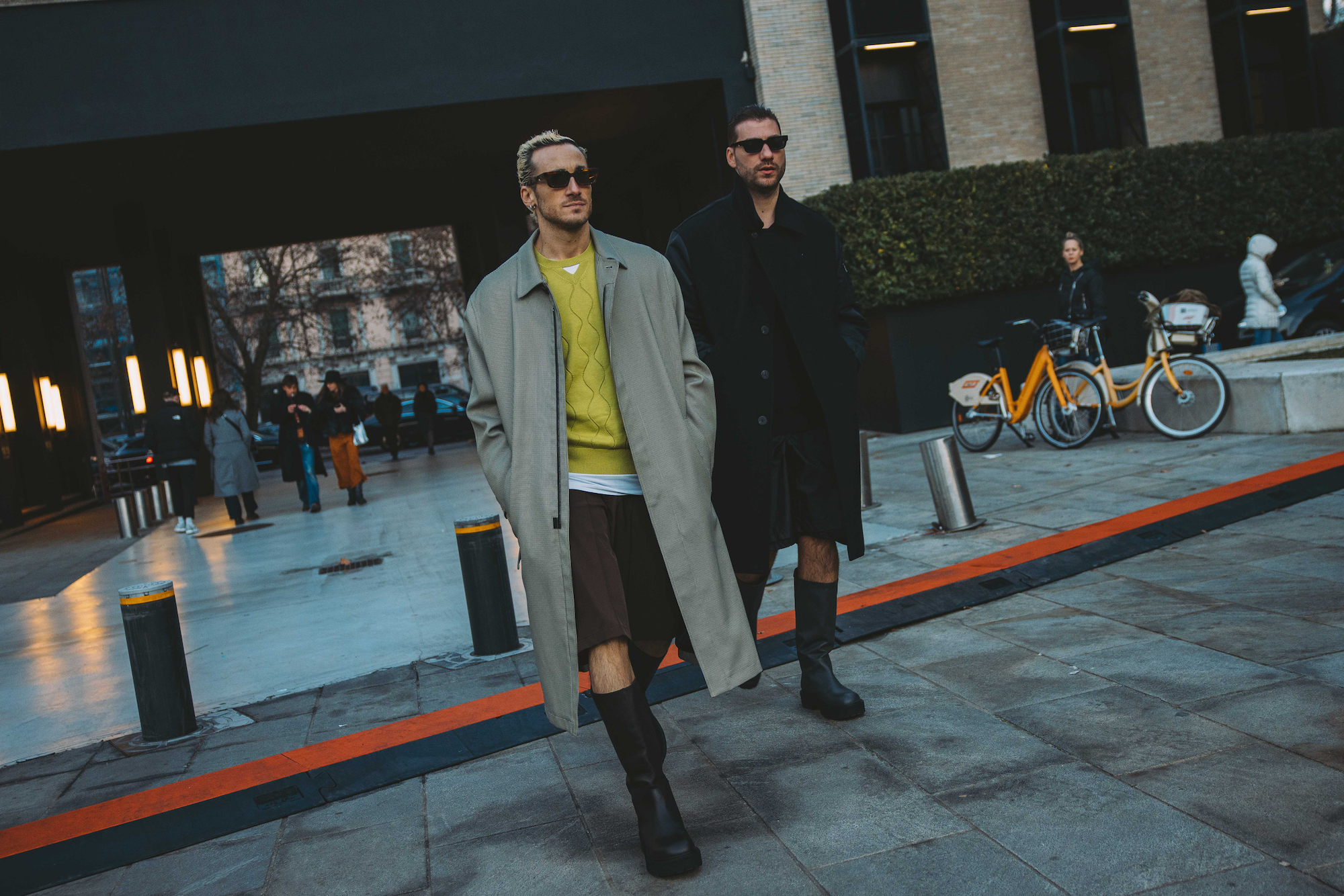 Streetstyle tijdens de Milaanse mannenmodeweek