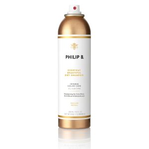 Droogshampoo van Philip B is een van de beautyproducten om mee te nemen op wintersport