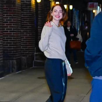 emma-stones-nieuwe-loafers-zijn-trending-tijdens-fashion-week-284613