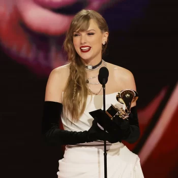 taylor-swift-kondigt-een-nieuw-album-aan-tijdens-de-grammy-awards-2024-285008