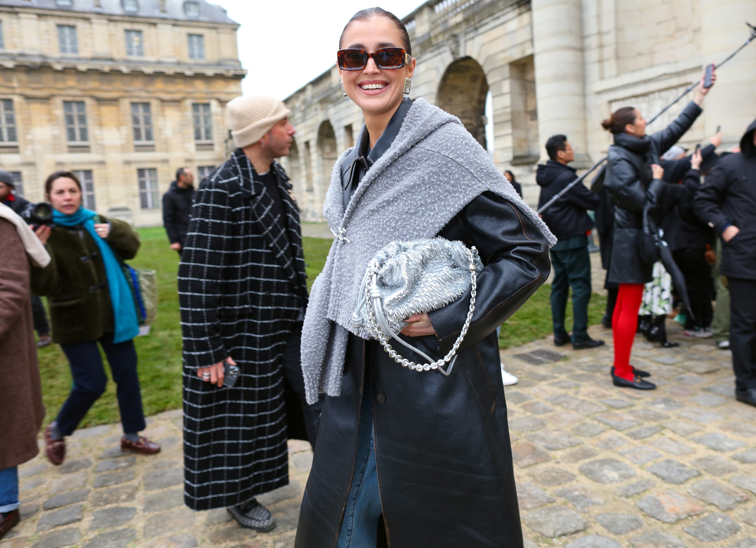Een streetstylelook tijdens PFW