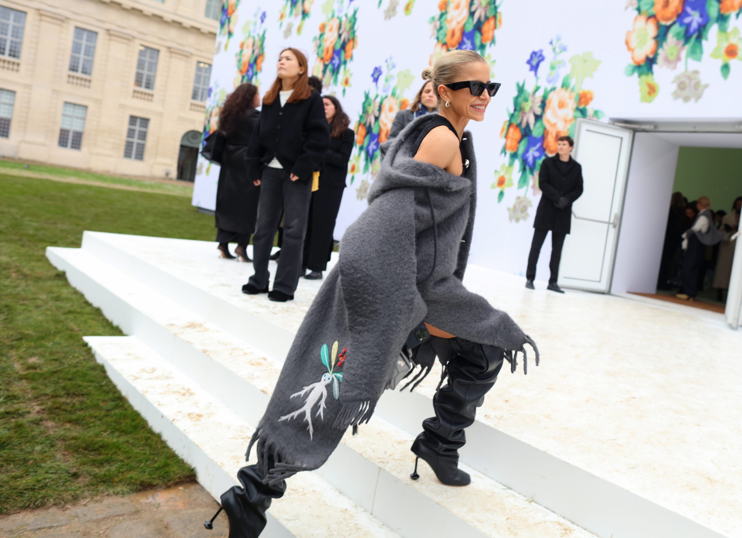 Een streetstylelook tijdens PFW