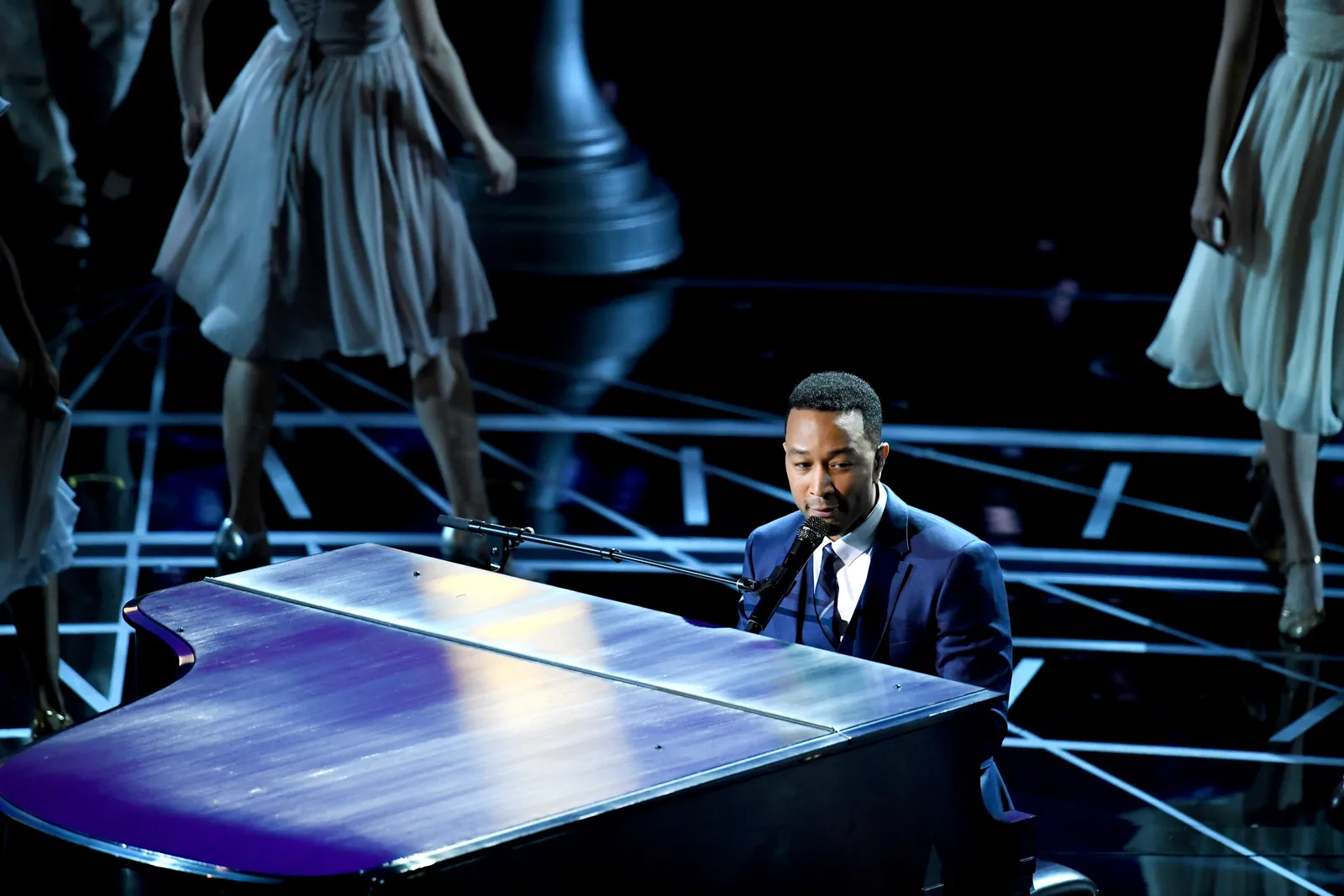 John Legend tijdens zijn Oscar-optreden in 2017