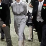De omaschoenen die prinses Diana veel in de jaren 80 droeg zijn een trend