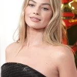 Margot Robbie coupe